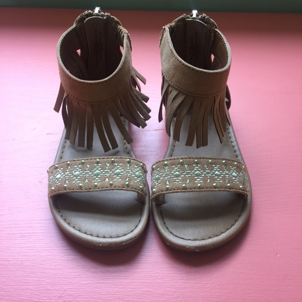 Toddler fringe Sandals